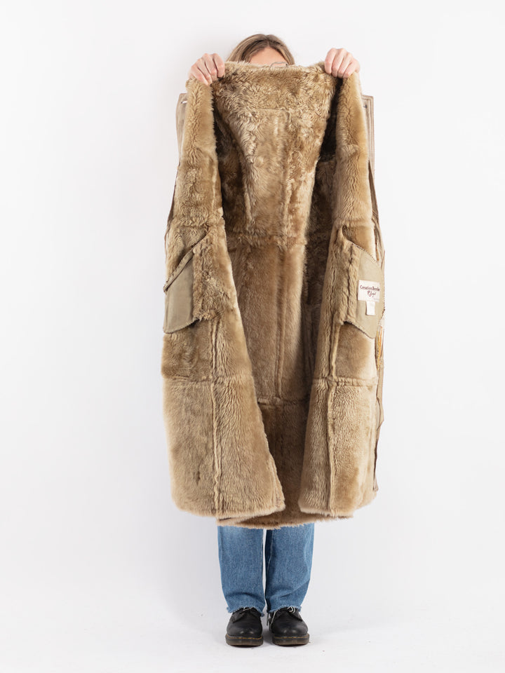 Vintage 80's Women Sheepskin Coat in BeigeV9076