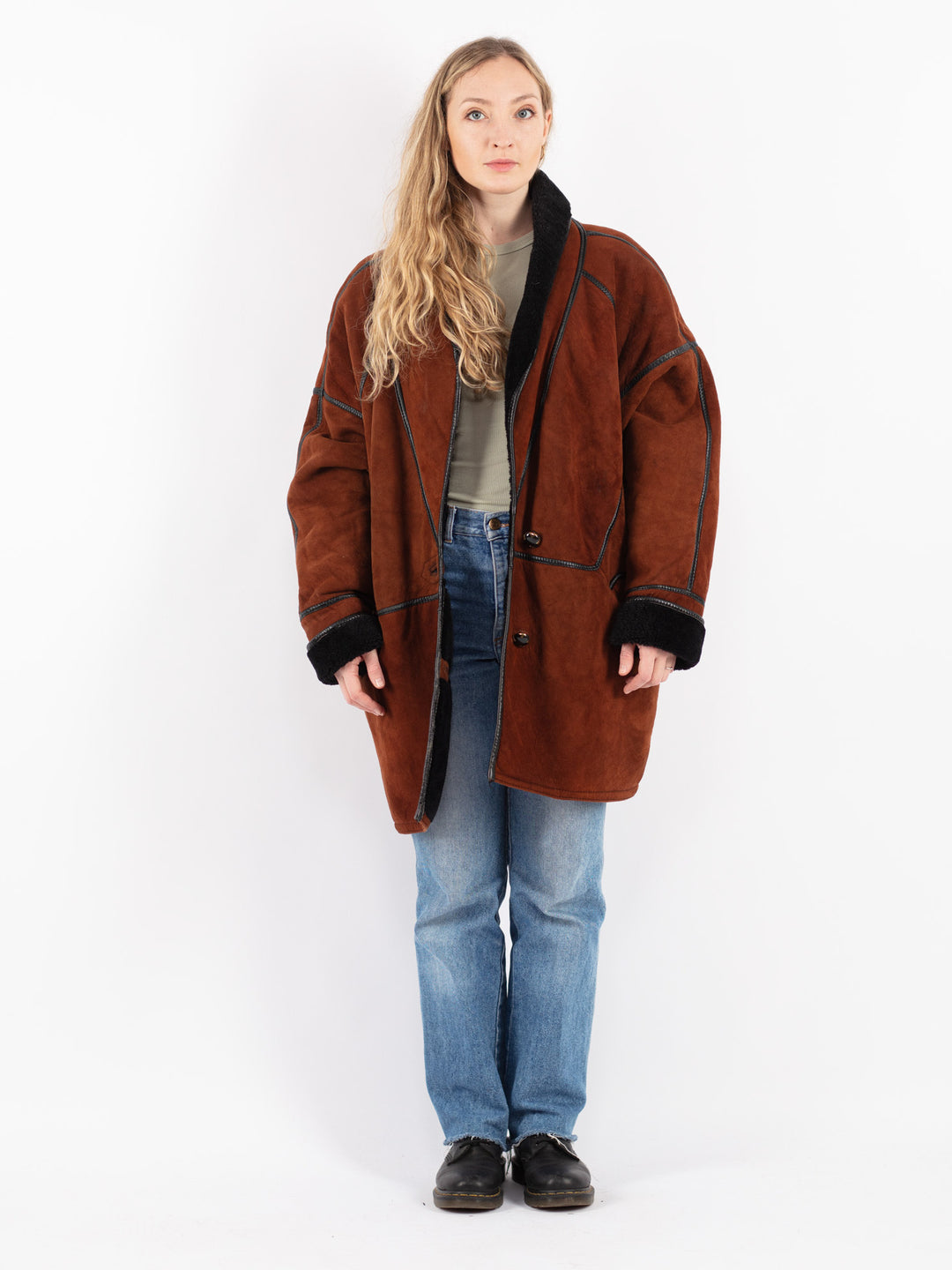 Vintage 80's Women Sheepskin Shearling Coat in Brown