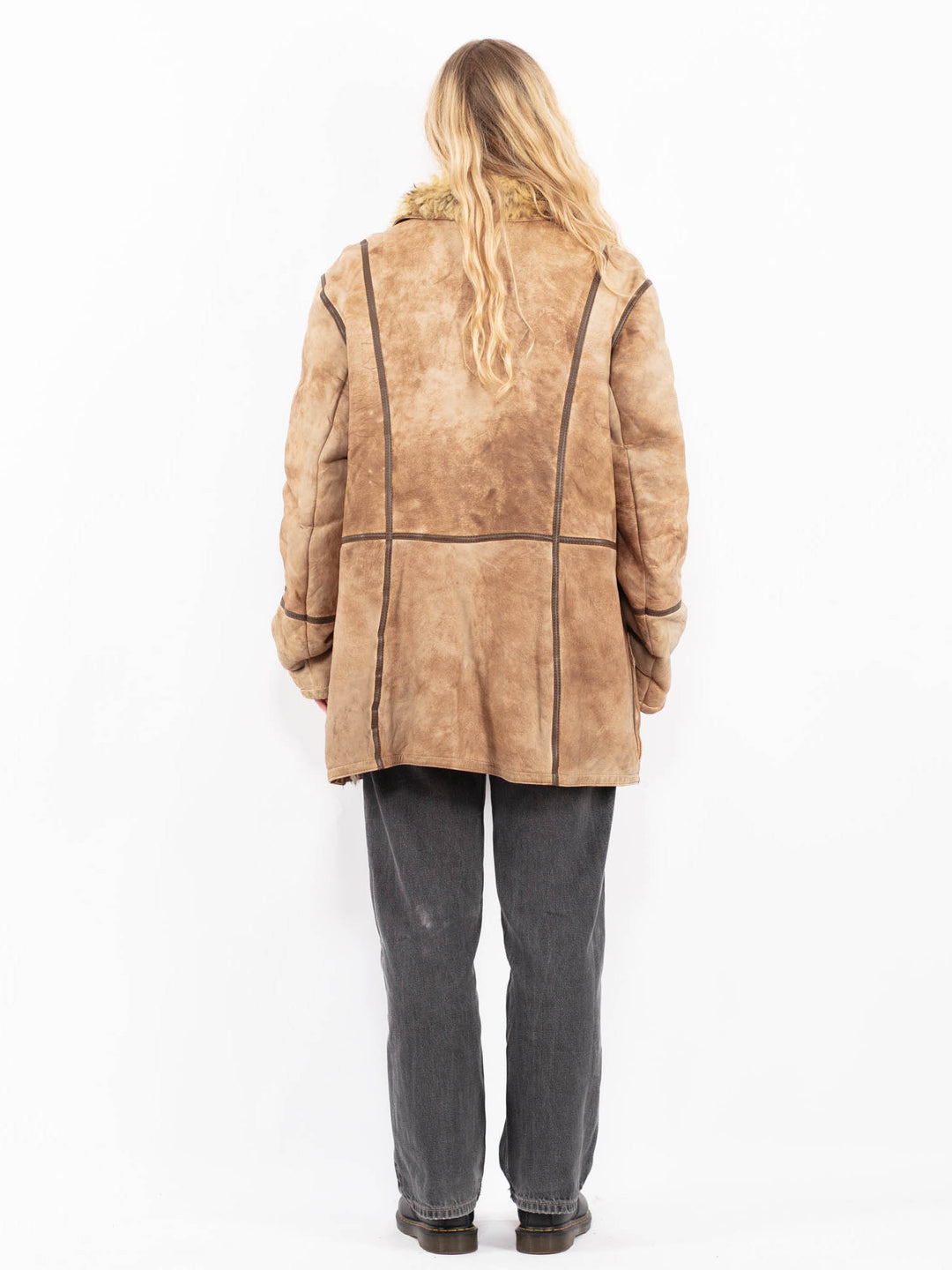 Vintage 80's Women Sheepskin Coat in BeigeA0686