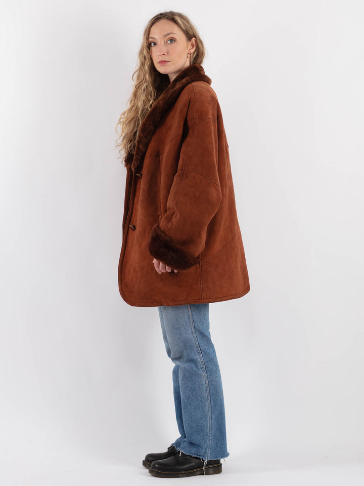 Vintage 80's Women Sheepskin Shearling Coat in Brown