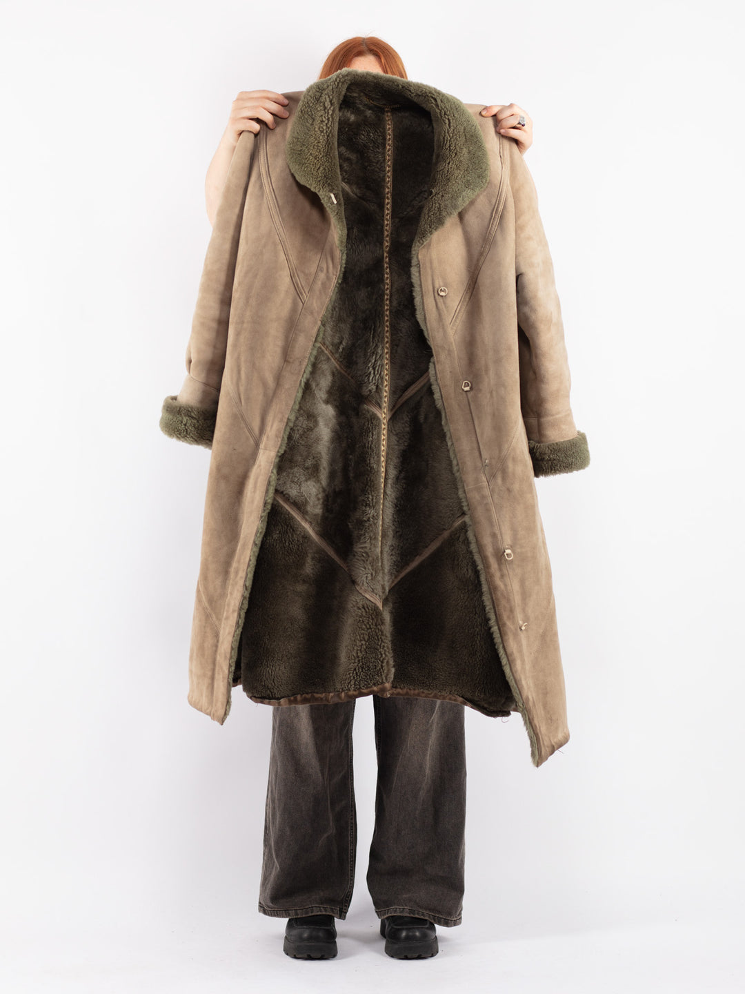 Vintage 80's Women Sheepskin Coat in Beige