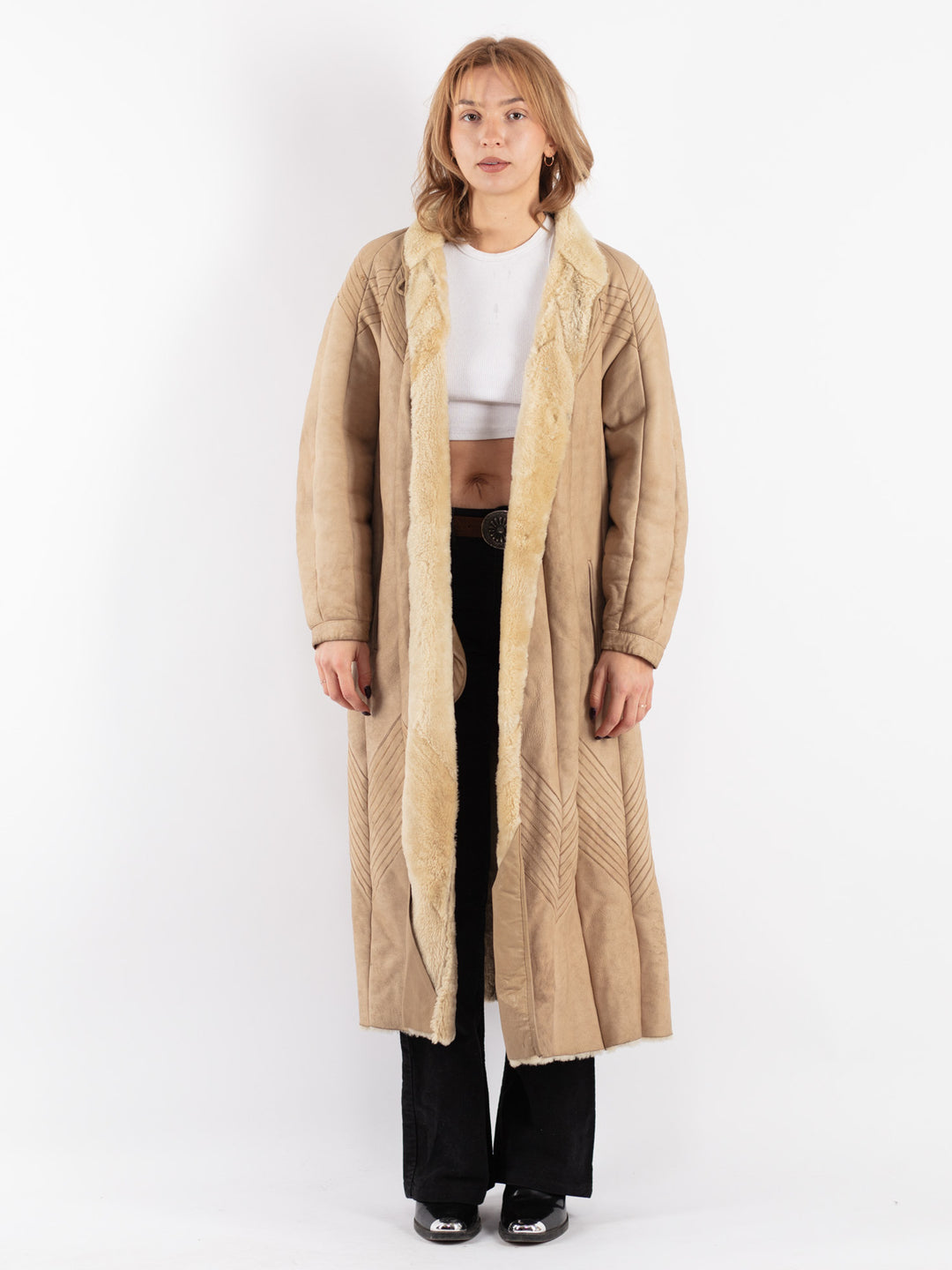Vintage 80's Women Sheepskin Coat in Beige