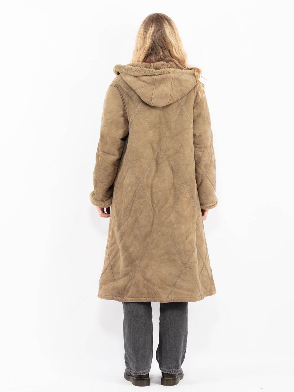 Vintage 80's Women Sheepskin Coat in BeigeA0694