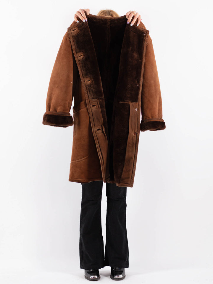 Vintage 80's Women Sheepskin Coat in BrownV9695