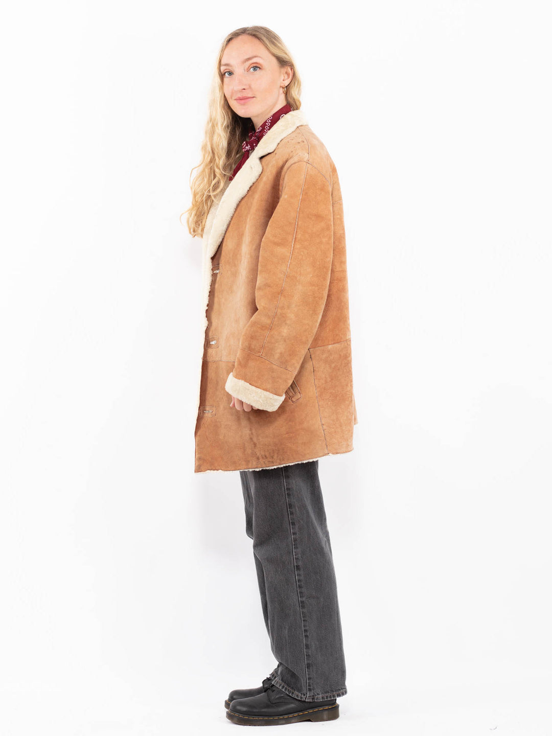 Vintage 80's Women Sheepskin Coat in BrownA0695