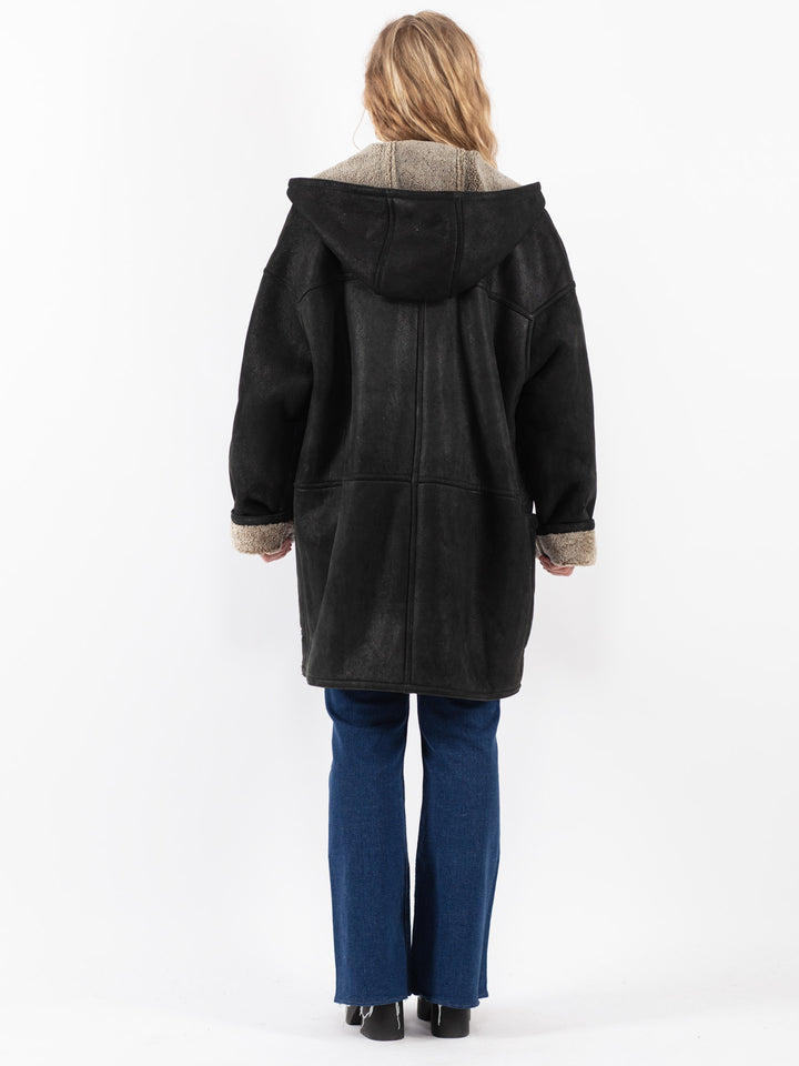 Vintage 80's Women Sheepskin Coat in Black