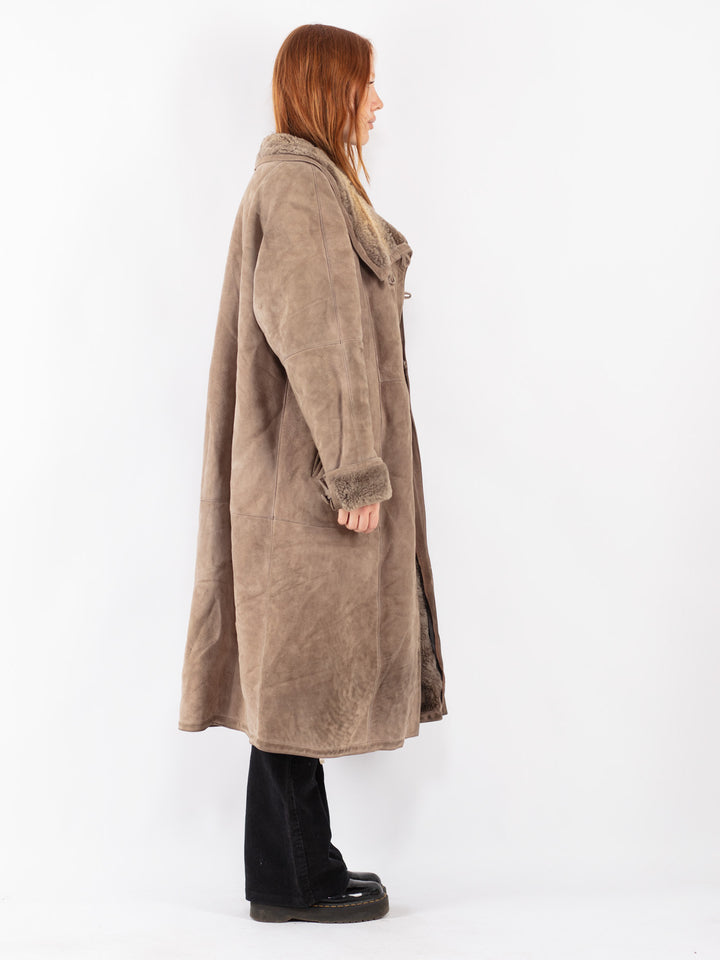 Vintage 80's Women Sheepskin Shearling Coat in Beige