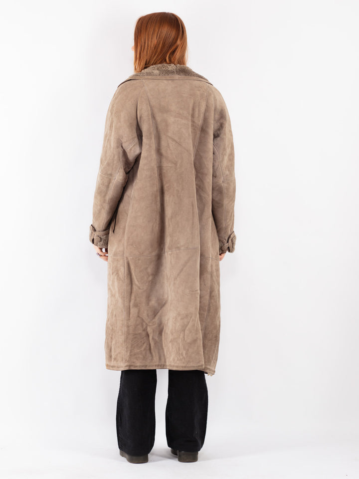 Vintage 80's Women Sheepskin Shearling Coat in Beige