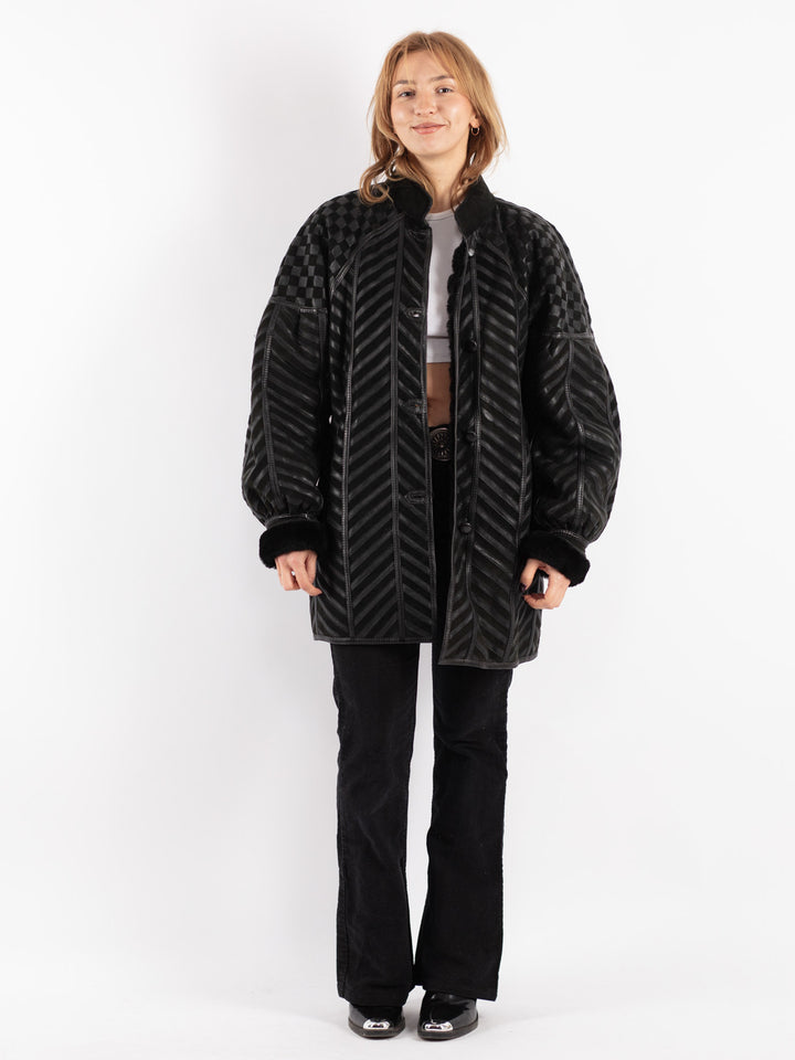 Vintage 80's Women Sheepskin Shearling Coat in Black