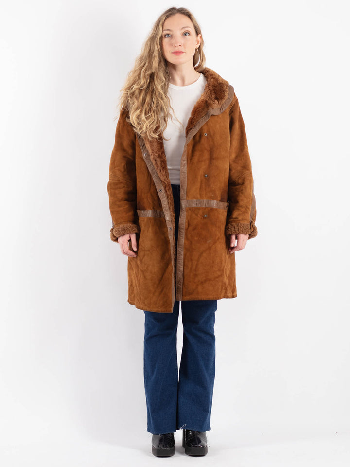 Vintage 80's Women Sheepskin Coat in Brown