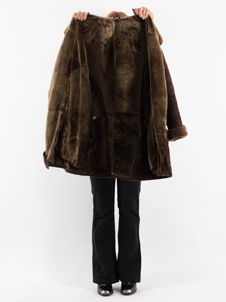Vintage 80's Women Sheepskin Coat in Brown