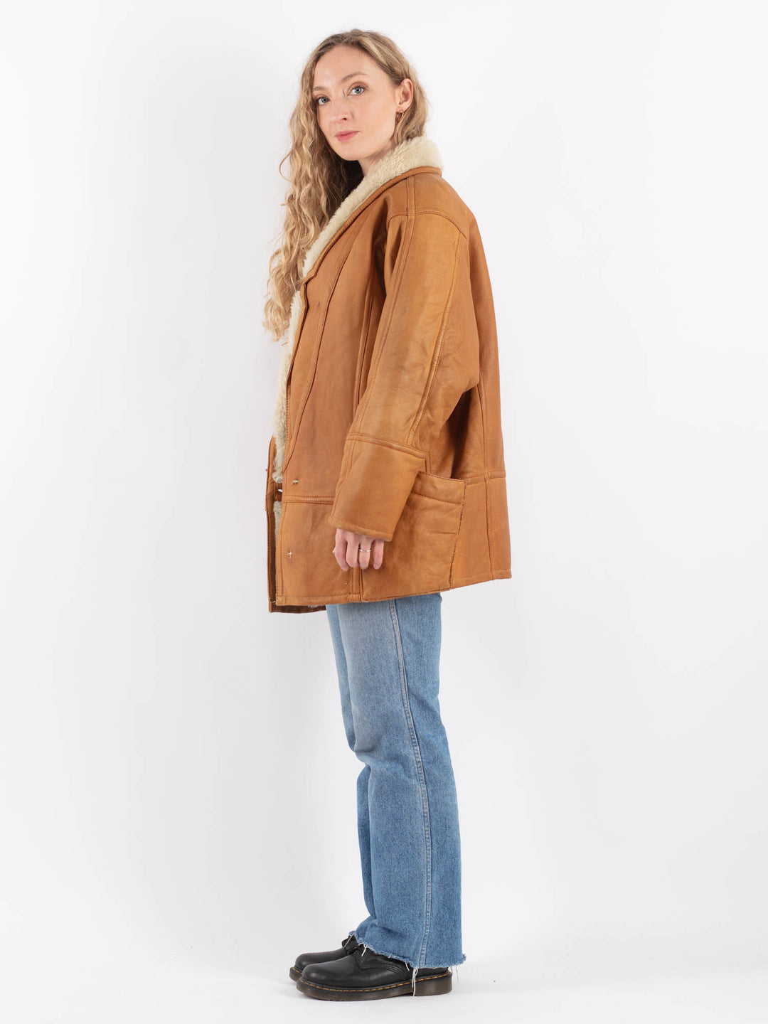 Vintage 80's Women Sheepskin Coat in BrownV9335