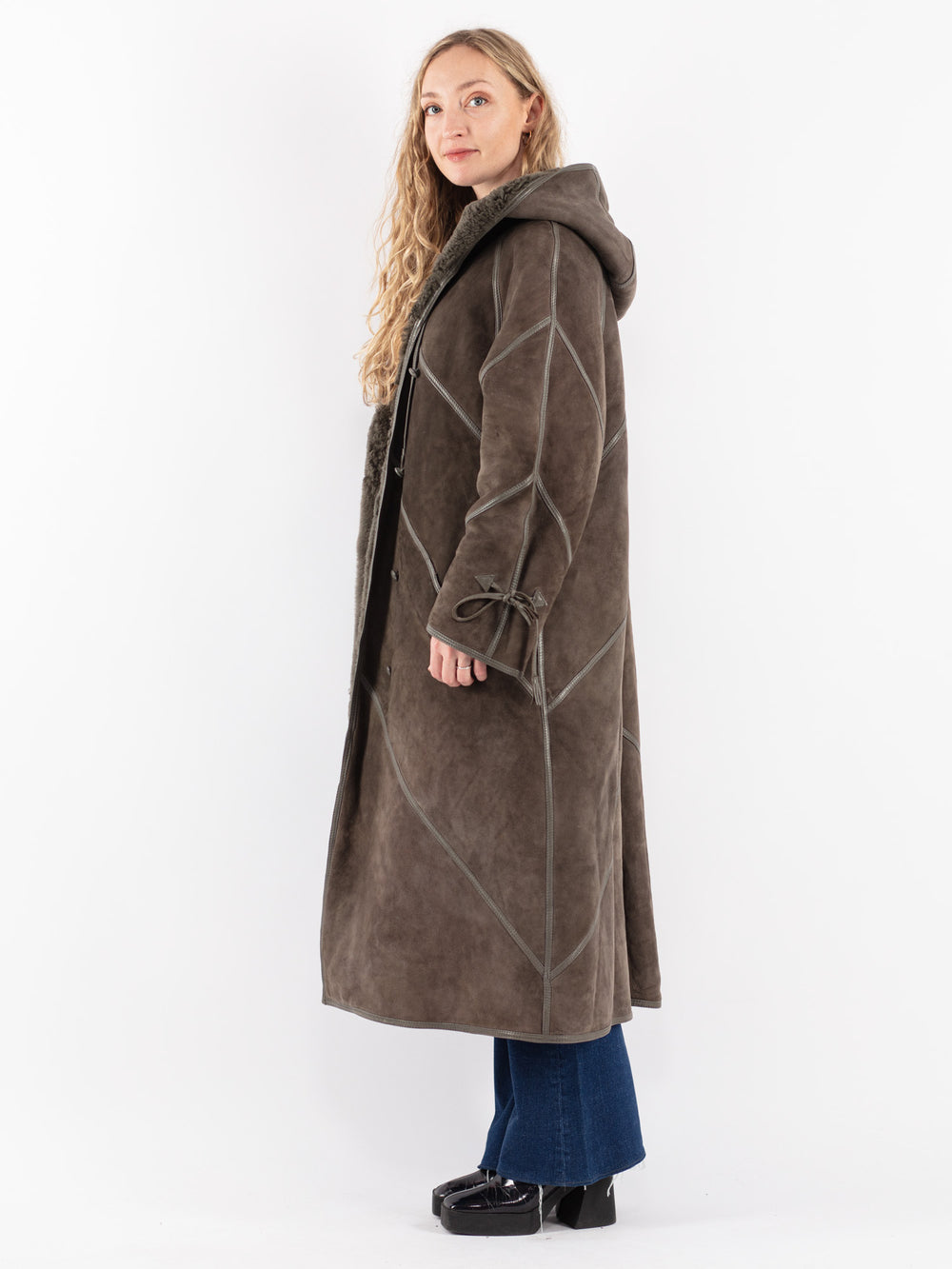 Vintage 80's Women Sheepskin Coat in Brown