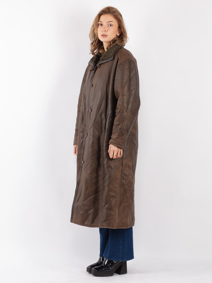 Vintage 80's Women Sheepskin Coat in