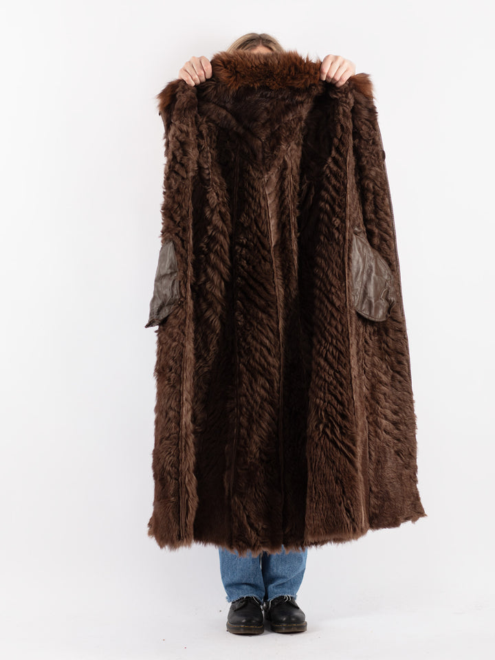 Vintage 80's Women Sheepskin Coat in Brown