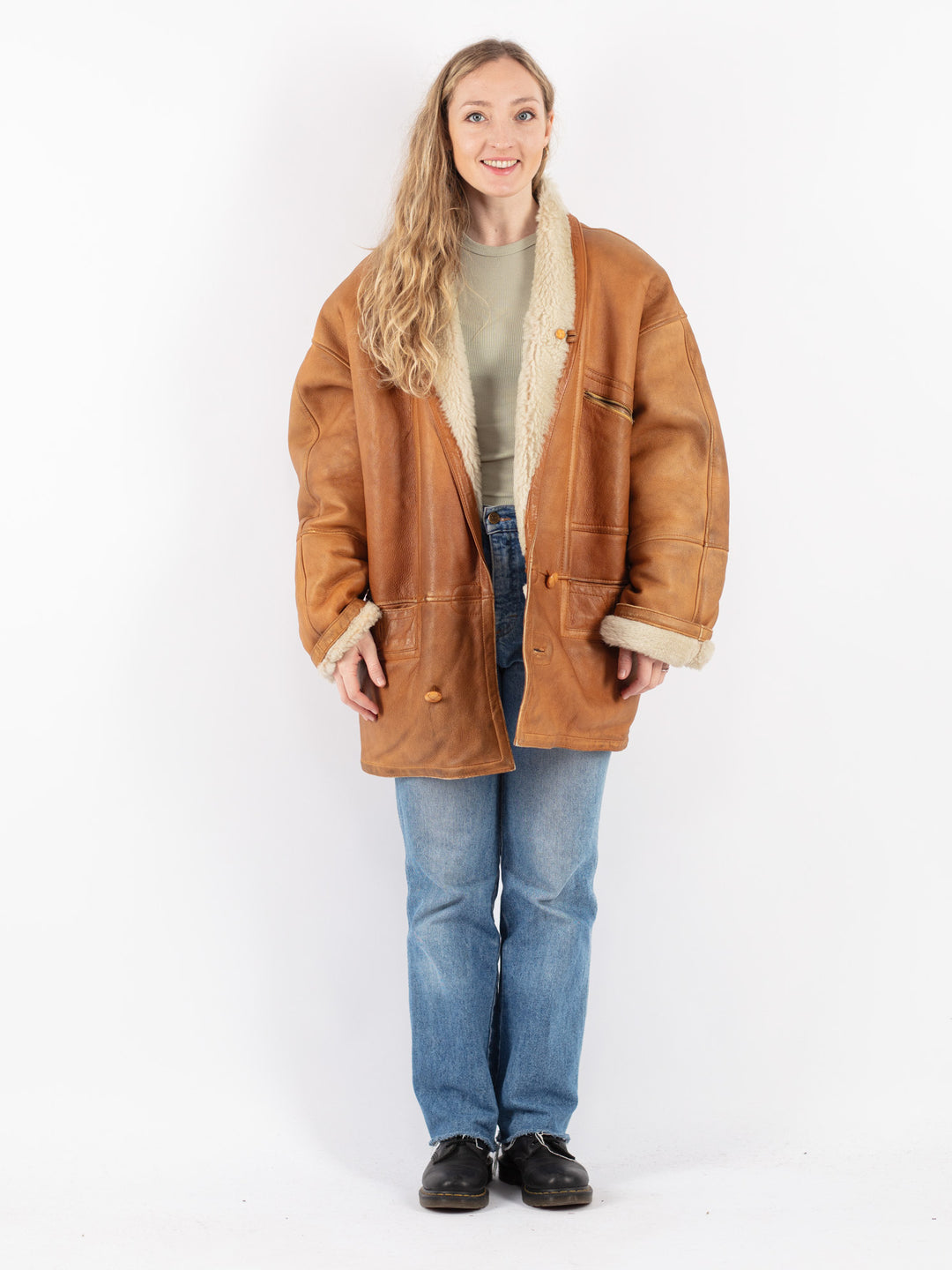 Vintage 80's Women Sheepskin Coat in Brown