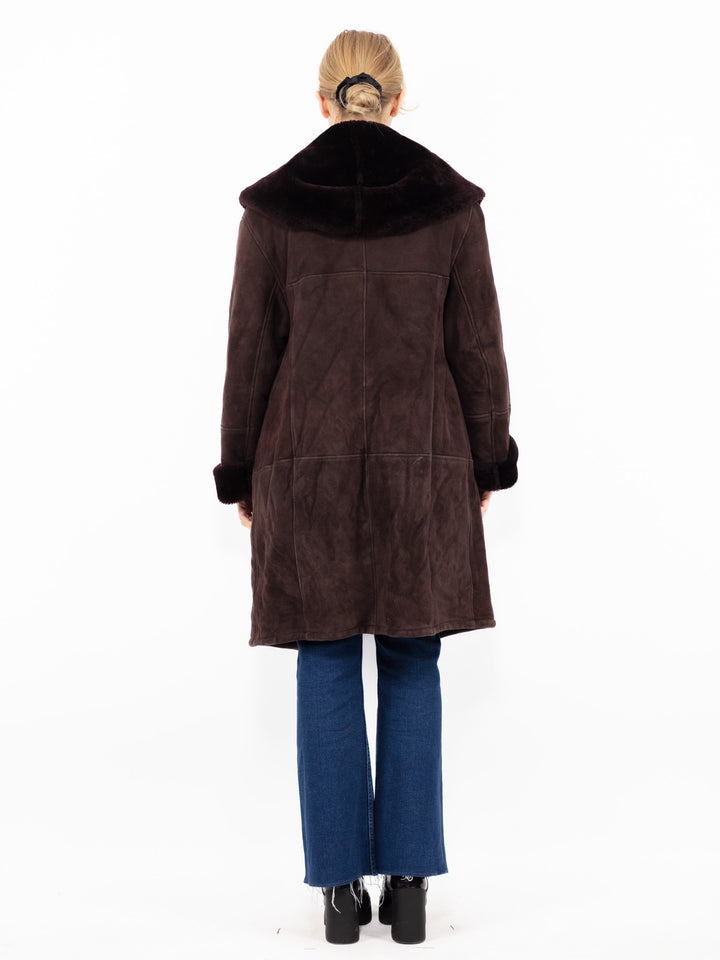 Vintage 80's Women Hooded Sheepskin Coat in Burgundy Brown