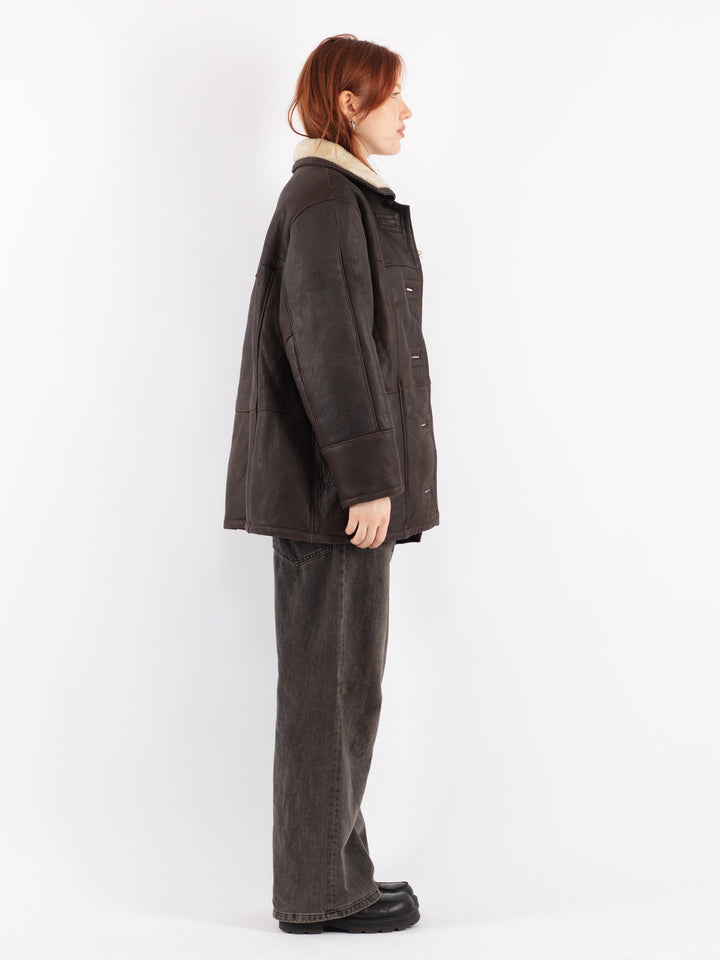 Vintage 90's Women Sheepskin Coat in Brown