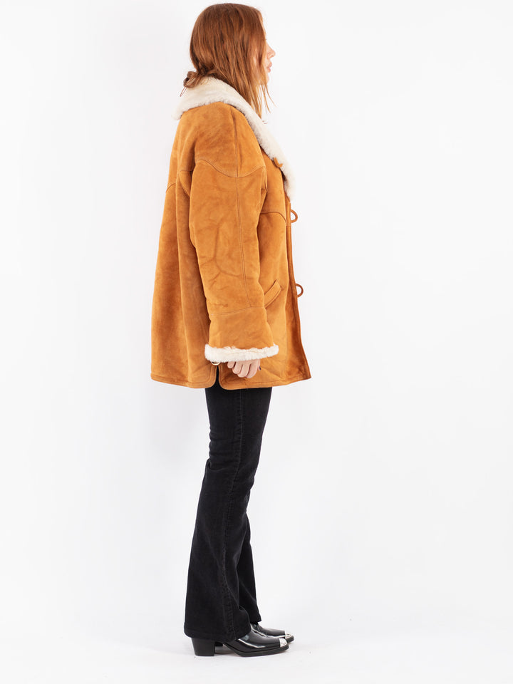 Vintage 80's Women Sheepskin Shearling Coat in Brown