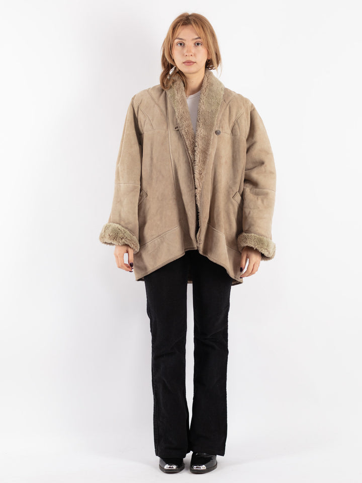 Vintage 80's Women Sheepskin Coat in Beige
