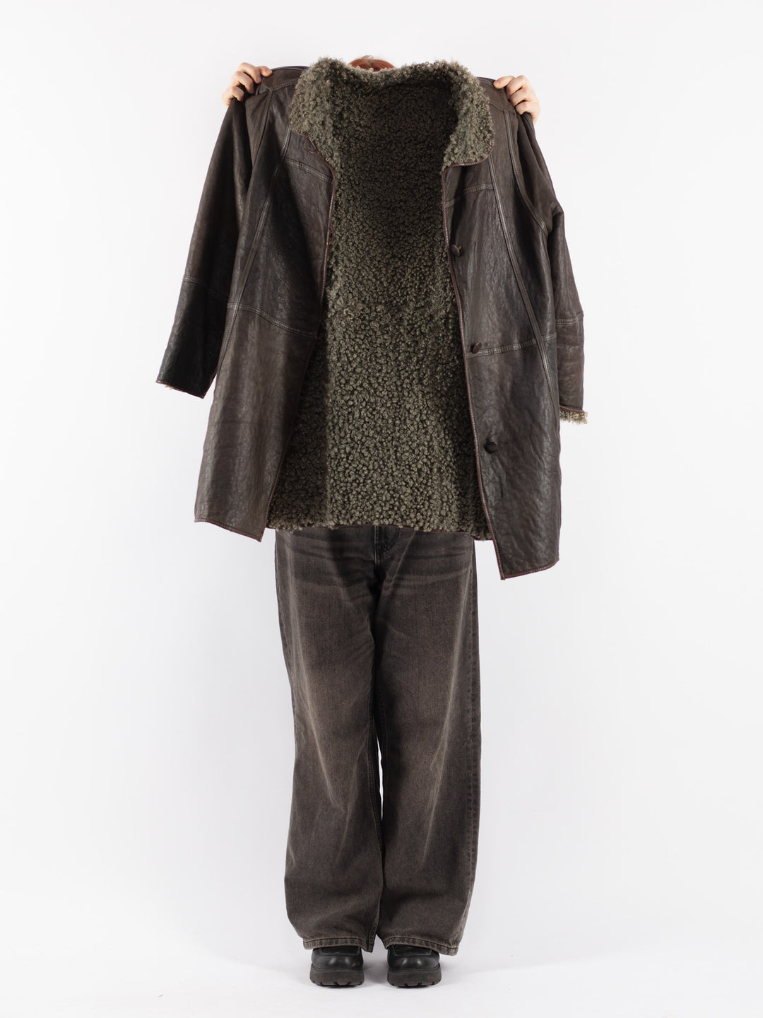 Vintage 80's Women Sheepskin Coat in Brown