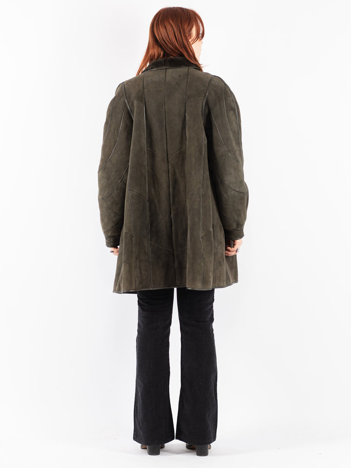 Vintage 80's Women Sheepskin Coat in Green