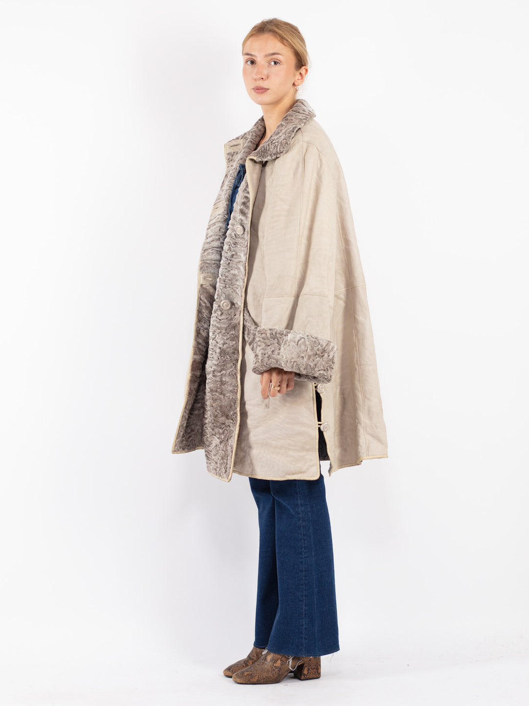 Vintage 80's Women Coat in White