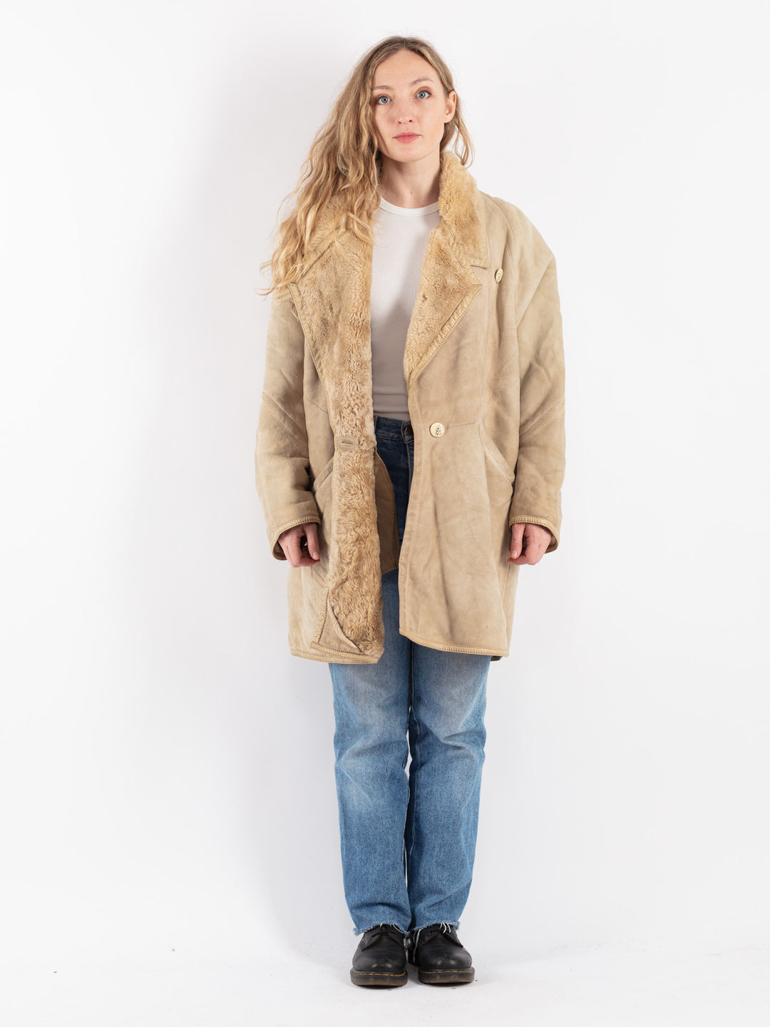 Vintage 80's Women Sheepskin Shearling Coat in Beige