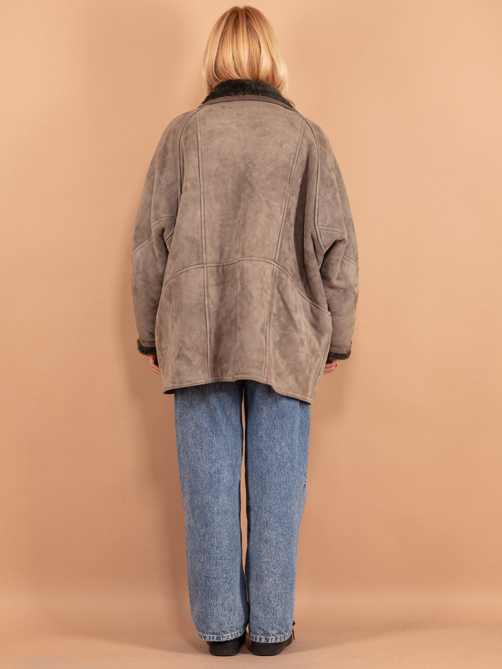 Vintage 80's Women Sheepskin Coat in Gray - NorthernGrip
