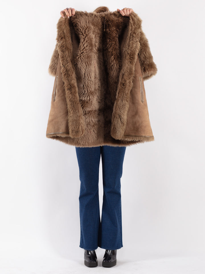 Vintage 80's Women Shearling Coat in Beige