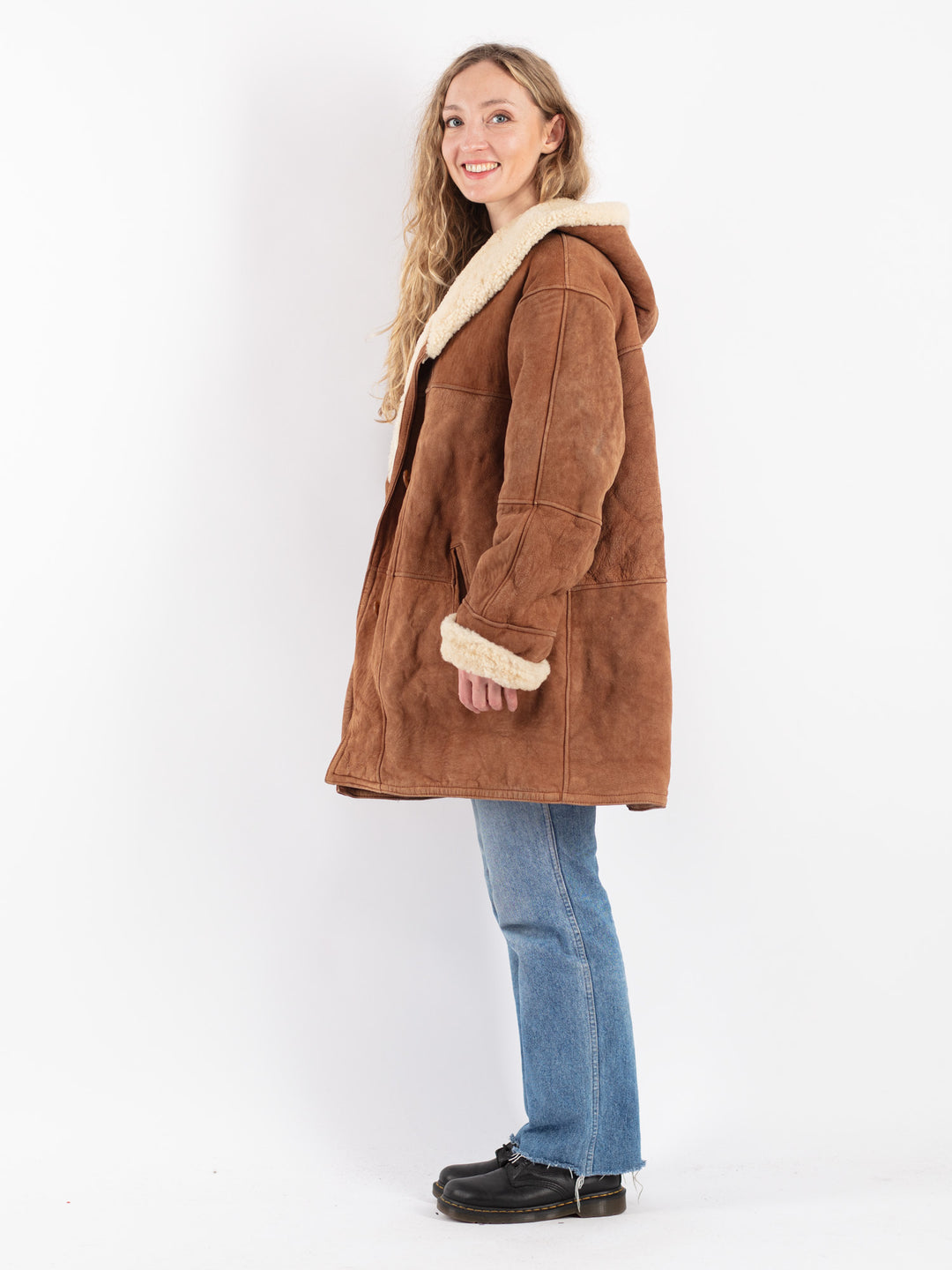 Vintage 80's Women Sheepskin Shearling Coat in Brown