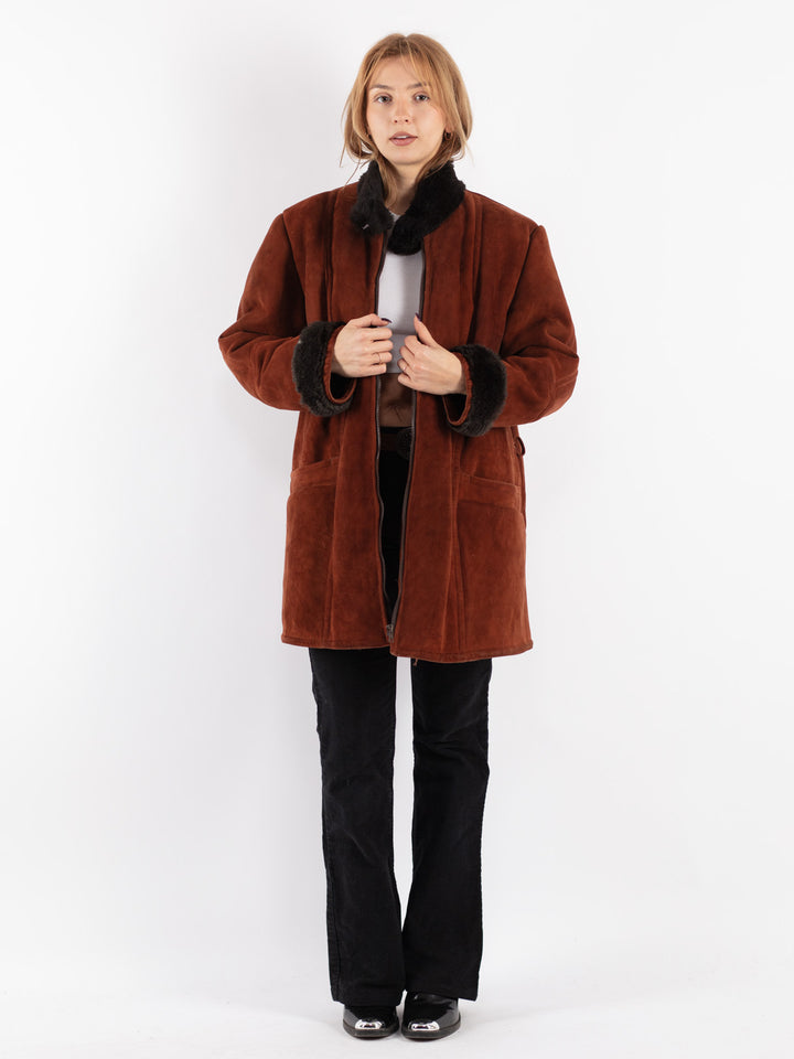 Vintage 80's Women Sheepskin Coat in Brown