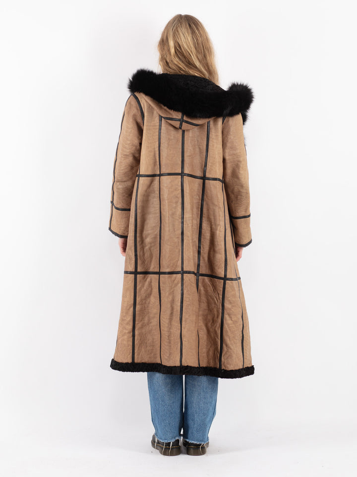 Vintage 80's Women Sheepskin Coat in Beige