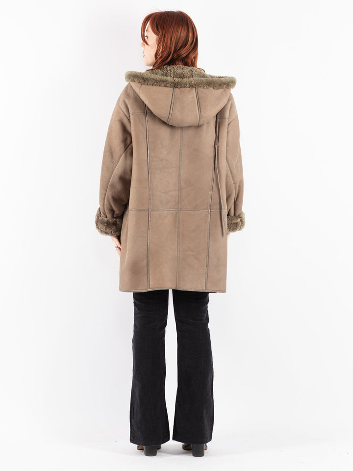 Vintage 80's Women Sheepskin Coat in Beige