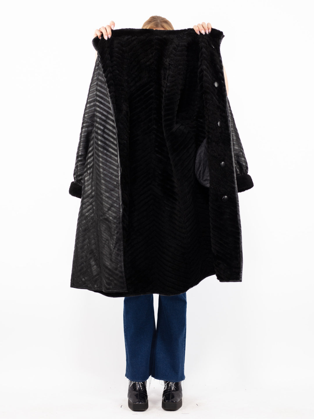 Vintage 80's Women Reversible Sheepskin Coat in Black