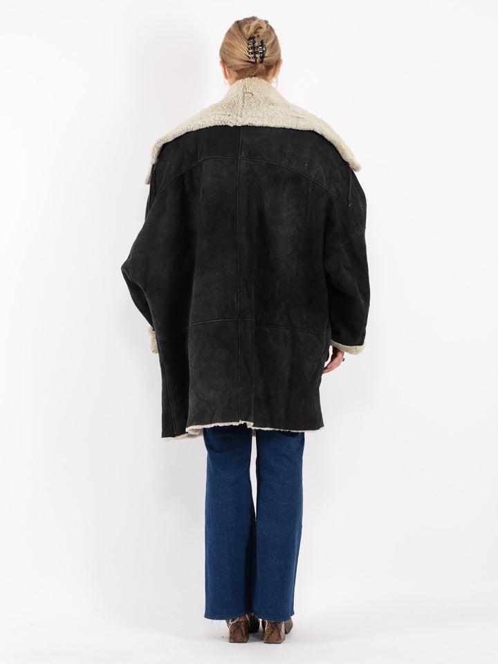 Vintage 80's Women Sheepskin Coat in Black