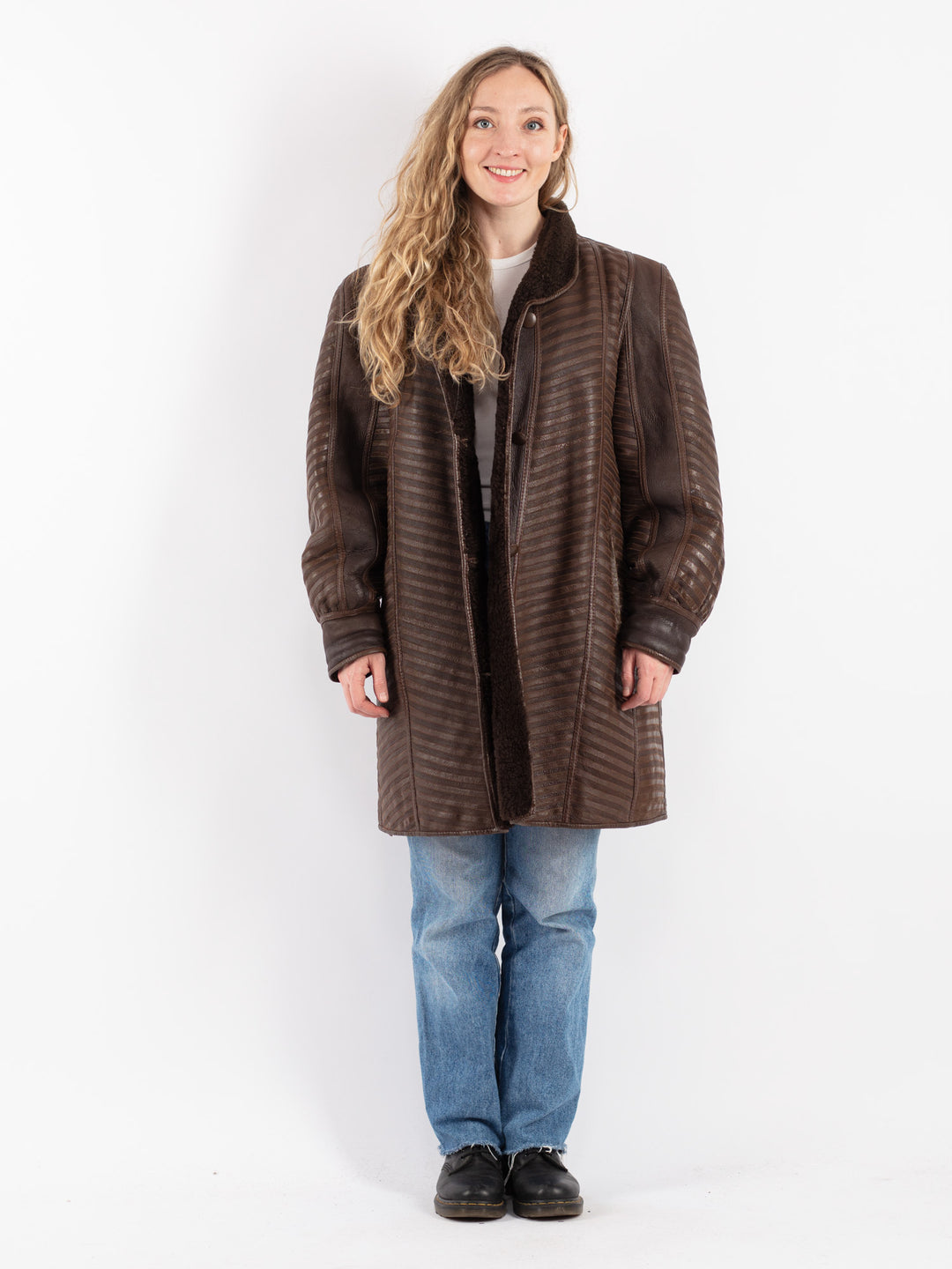 Vintage 80's Women Sheepskin Coat in Brown