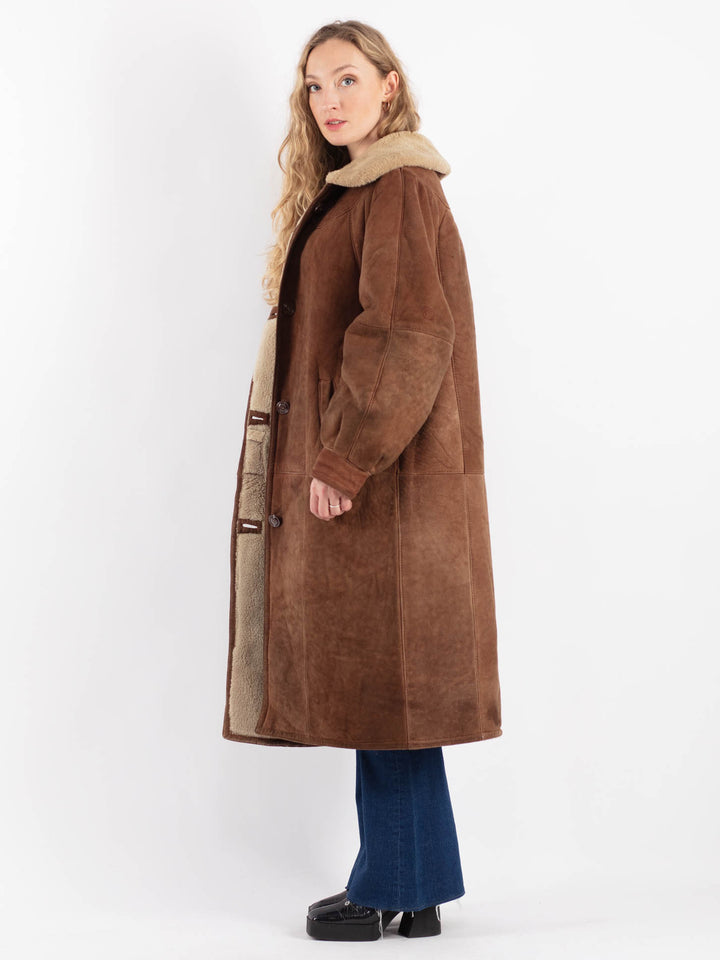 Vintage 80's Women Sheepskin Coat in BrownV9223