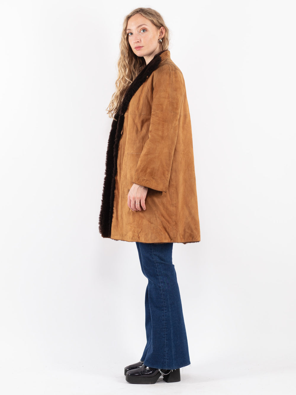 Vintage 80's Women Sheepskin Coat in Brown