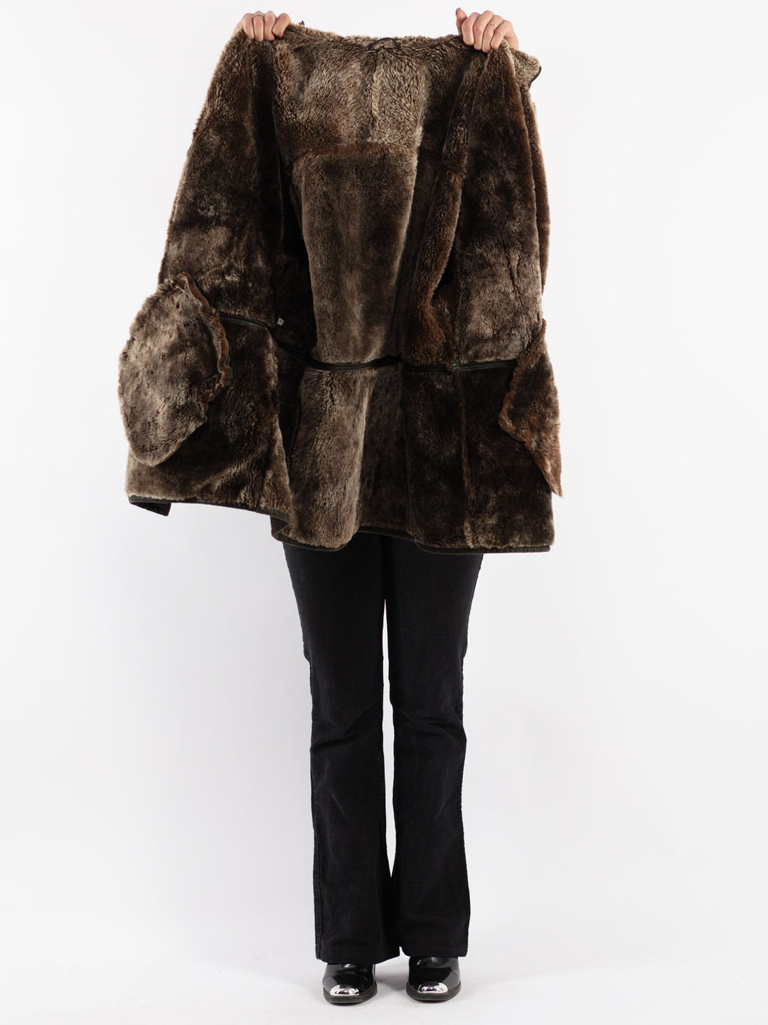 Vintage 80's Women Sheepskin Coat in Black
