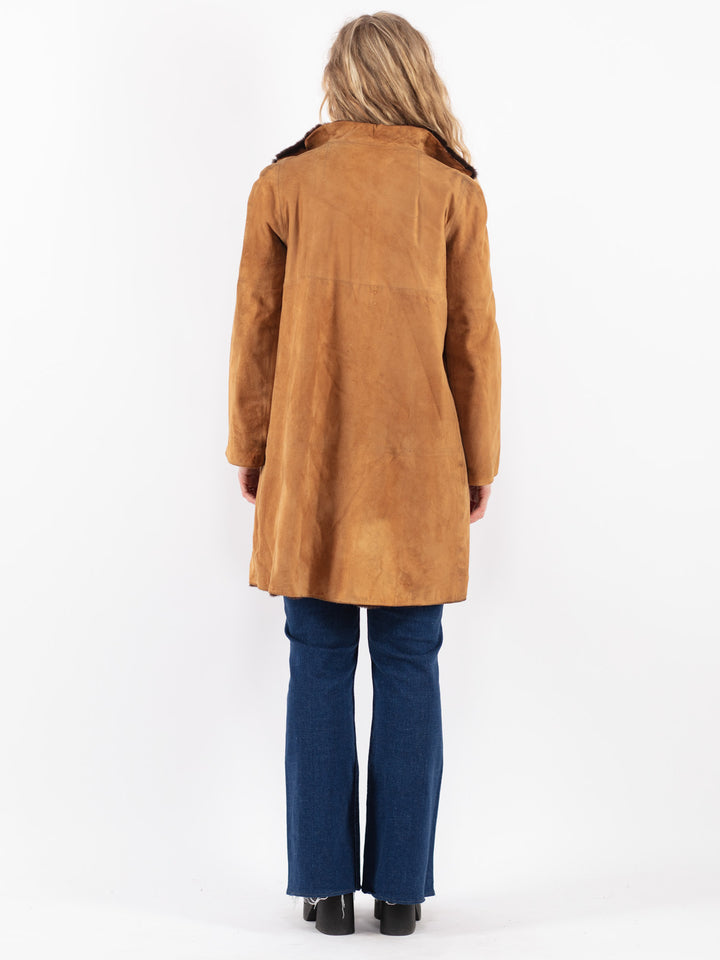 Vintage 80's Women Sheepskin Coat in Brown