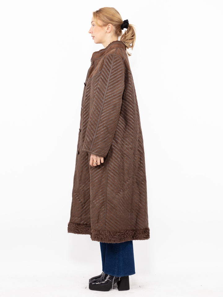 Vintage 80's Women Reversible Sheepskin Coat in Brown