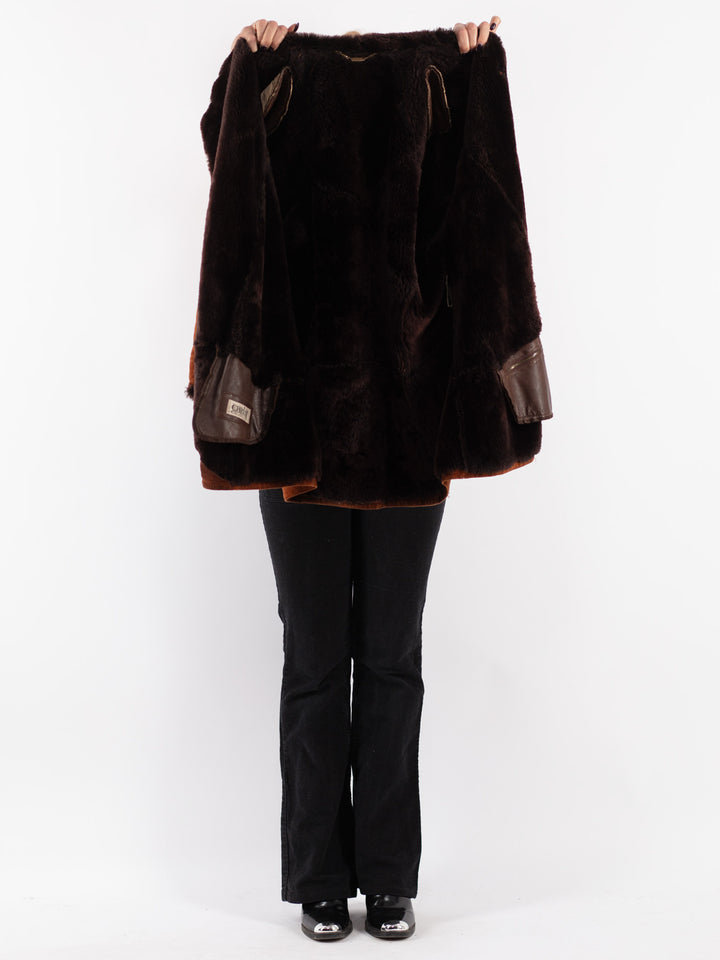 Vintage 80's Women Sheepskin in Brown