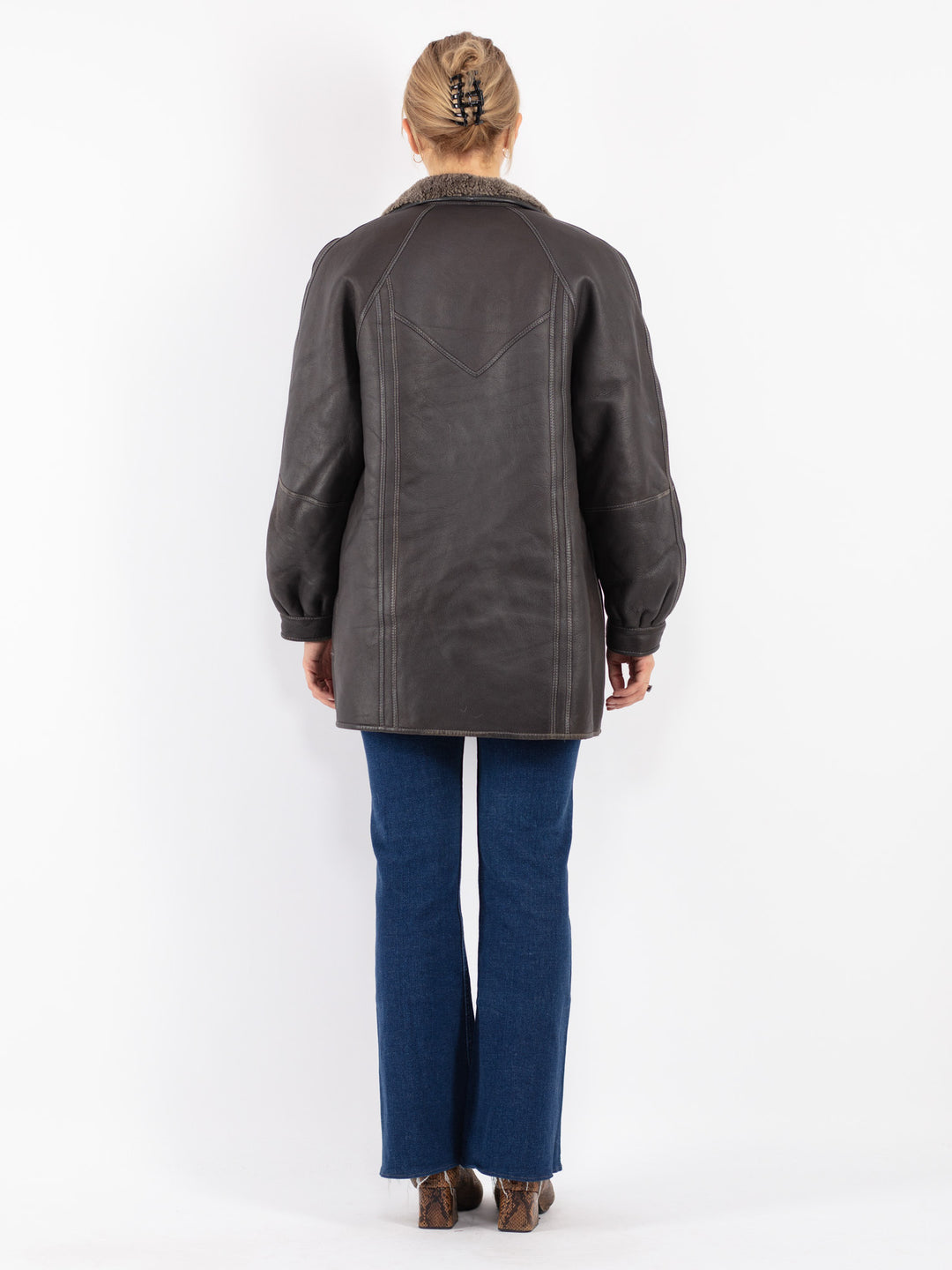 Vintage 80's Women Sheepskin Shearling Coat in Gray