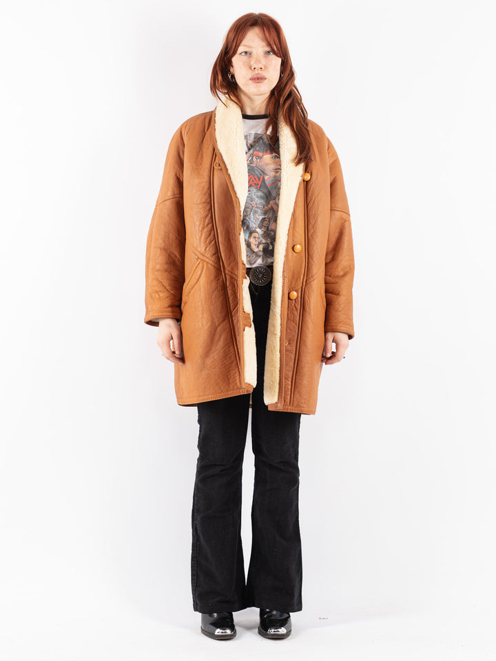 Vintage 80's Women Sheepskin Shearling Coat in Brown