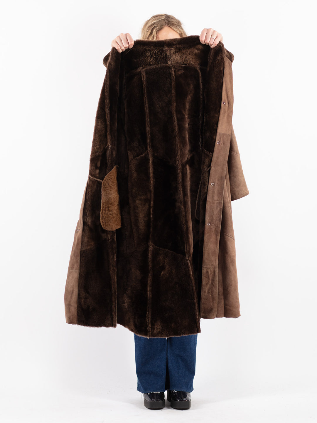 Vintage 80's Women Sheepskin Coat in Brown