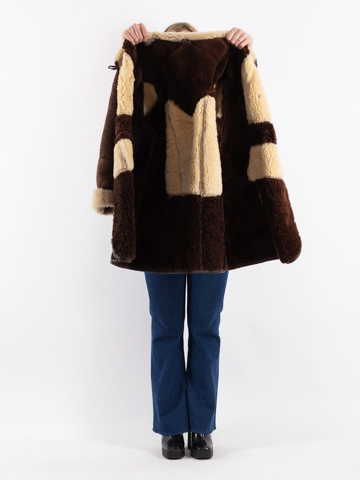 Vintage 80's Women Sheepskin Shearling Coat in Brown