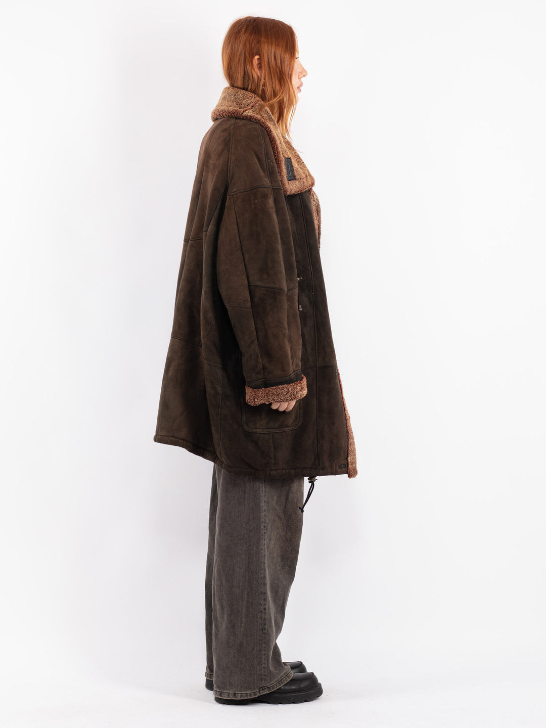 Vintage 90's Women Sheepskin Coat in Brown