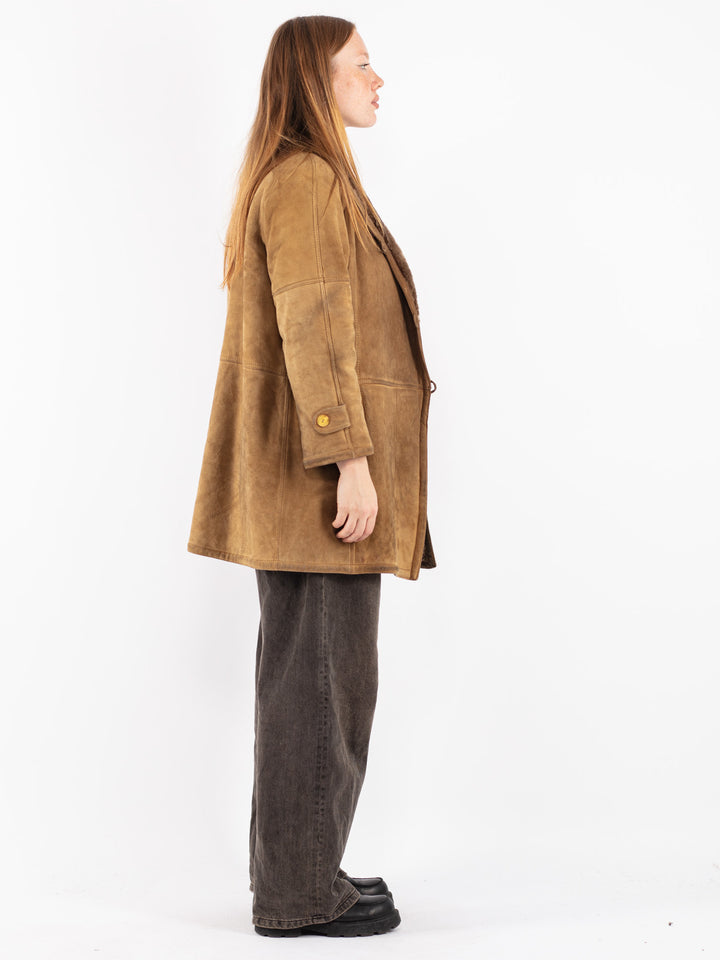 Vintage 80's Women Sheepskin Coat in Brown