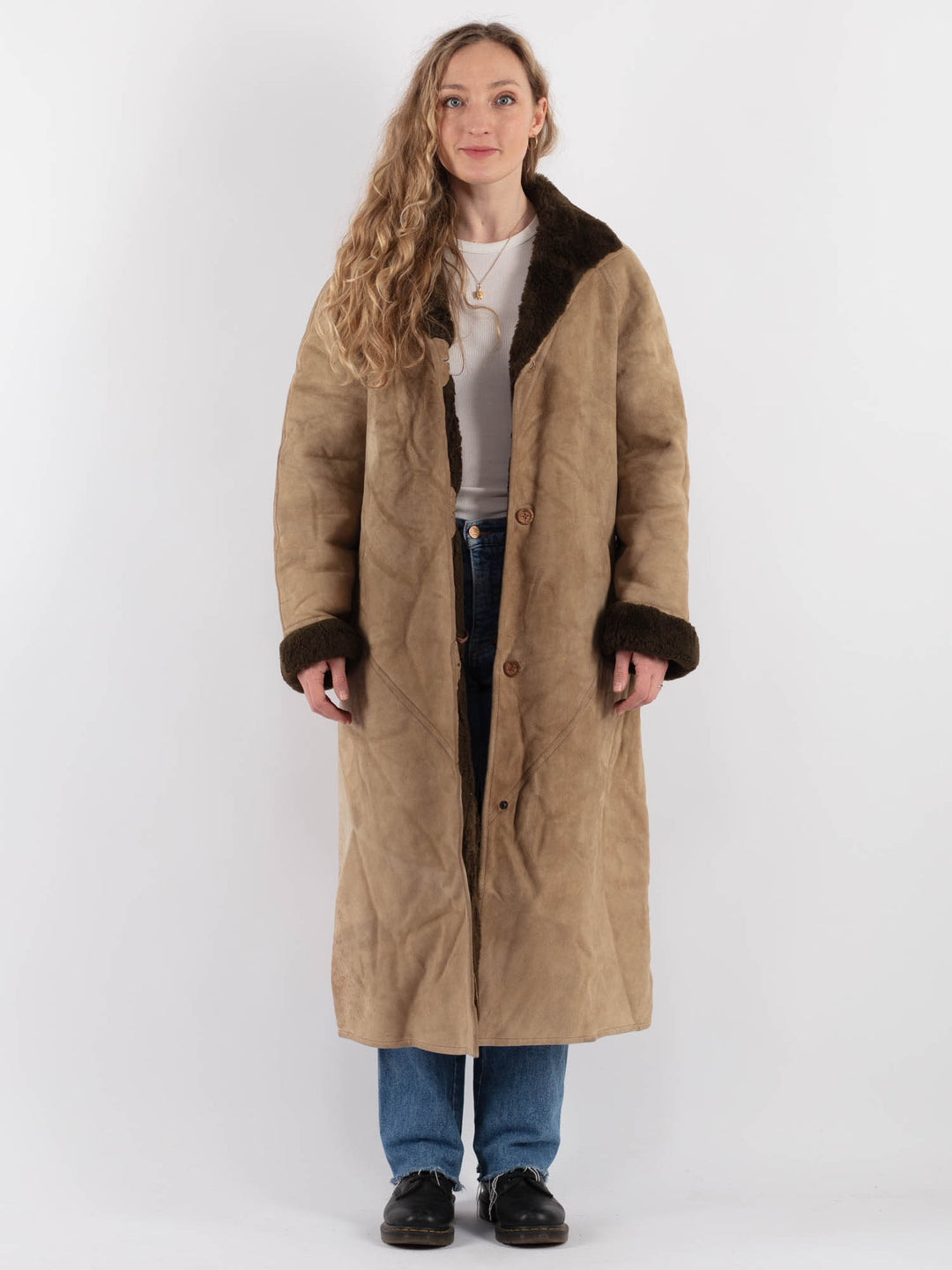 Vintage 80's Women Sheepskin Coat in BeigeV9321